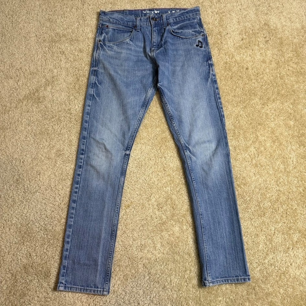 Wrangler Jeans Mens 30x32 Blue Slim Straight Stretch Denim Embroidered Pocket